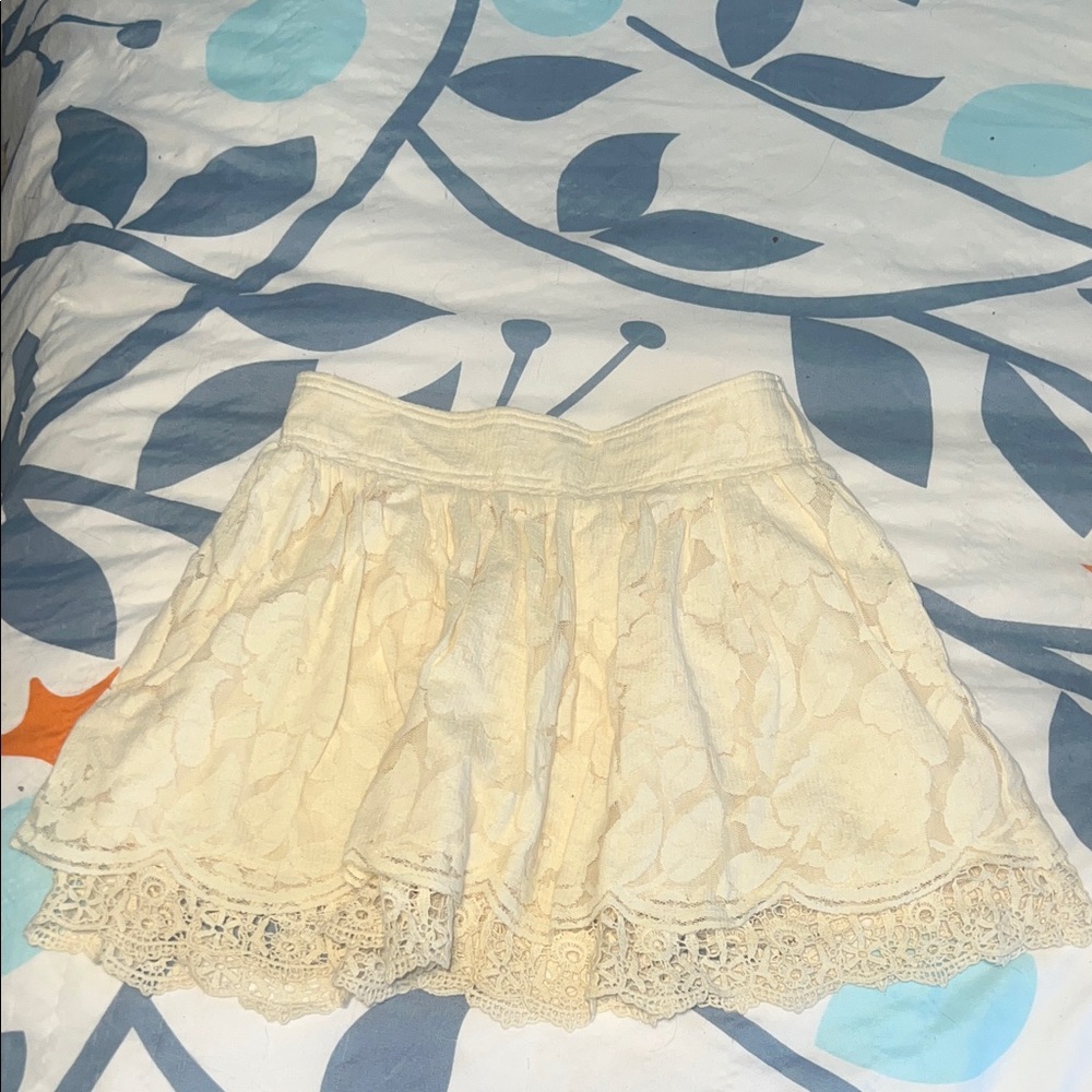 Lace Cream Skirt